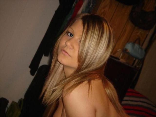 Mina27 - Wer ist Bruno?