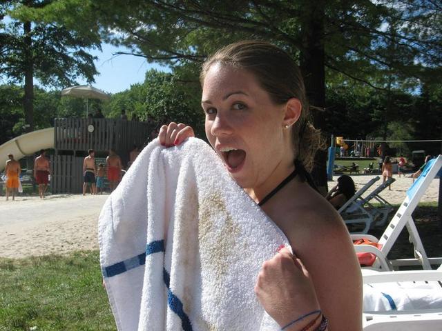 Bi26 - Bisexuelle sucht Mann, der...