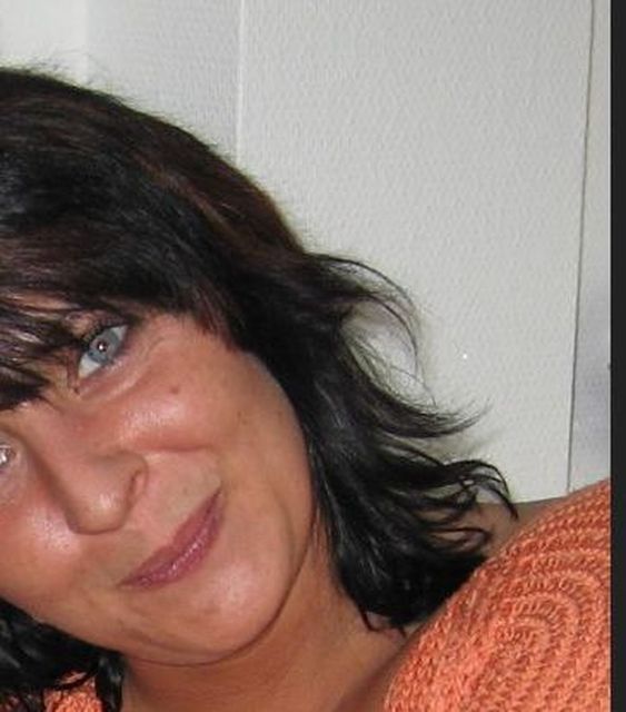 Calkutta39 - Geschäftsfrau, Hausfrau, Mutter...