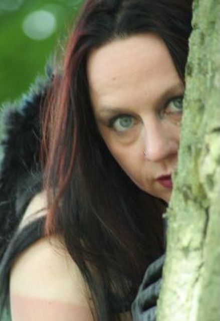 Drachenfee - Demütige Drachenfee!