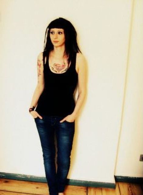 Born1990 - Gibt es hier Verrückte?