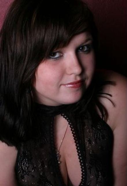 Molly30 - Süsse Dicke sucht süssen Dünnen :-)