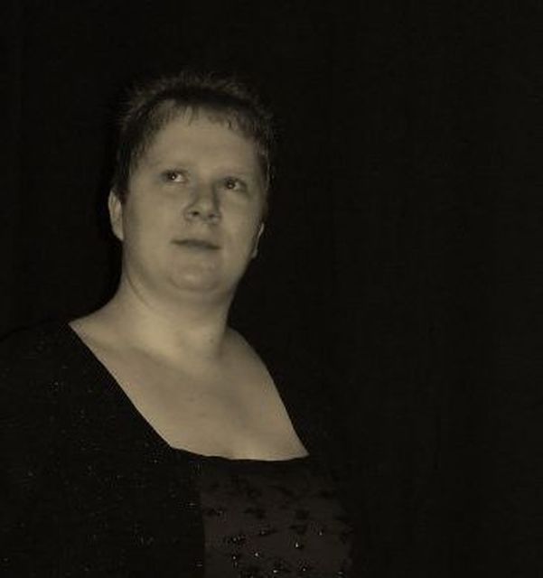 Geraldine - Frau mit grossem Busen für Sex so oft wir wollen!